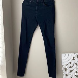 Black Farrah Skinny Jeans
